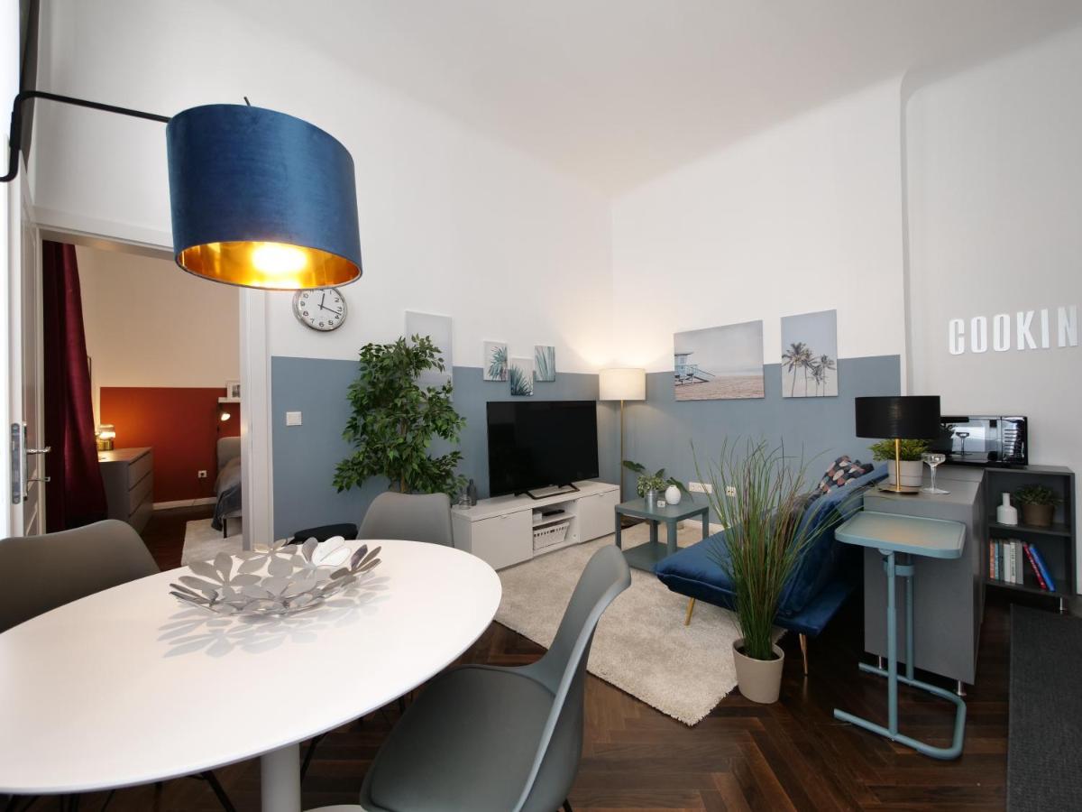 Stylish City Center Apartment Vienna Luaran gambar